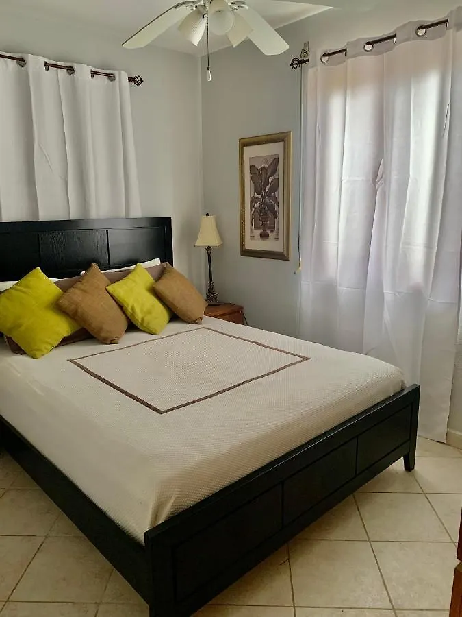 Guest house Tortuga-Iguana Studio Noord Aruba Hotel Palm Beach Aruba